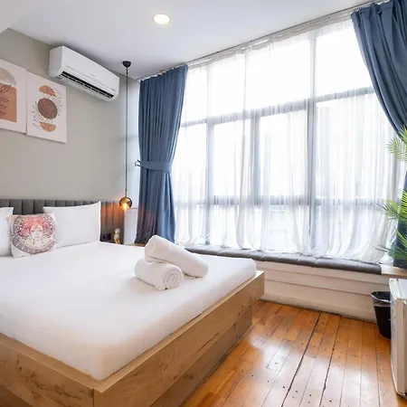 Medusa Historic Luxury Galata 3*